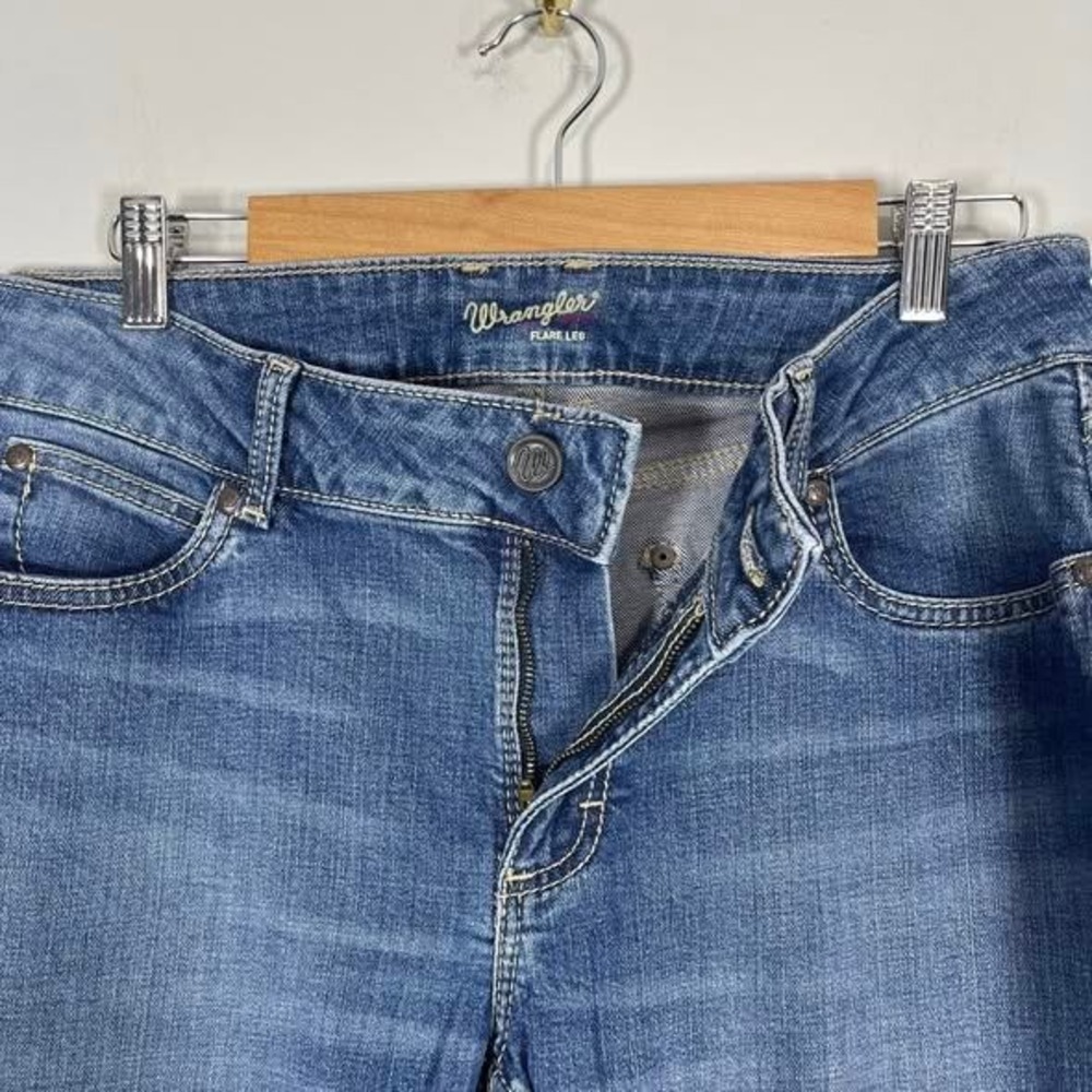 Wrangler Flare Leg Jeans 11/12 x 36 Mid Rise Medium Wash Denim Western Cowgirl‎ - Picture 3 of 9